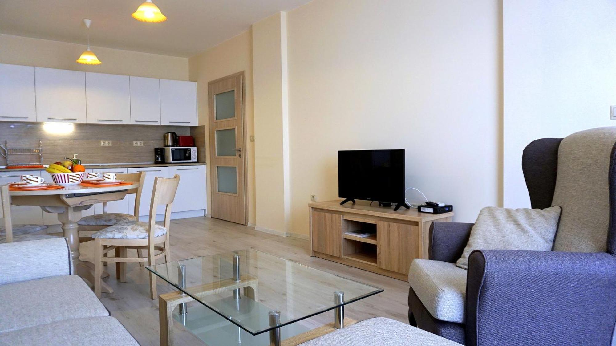 Апартаменти Варна Саут На Плажа 2 - Varna South Apartments On The Beach 2 ภายนอก รูปภาพ